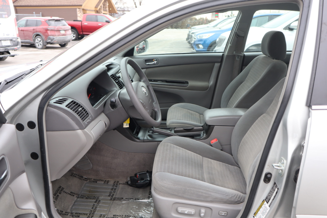 Toyota Camry LE 2006