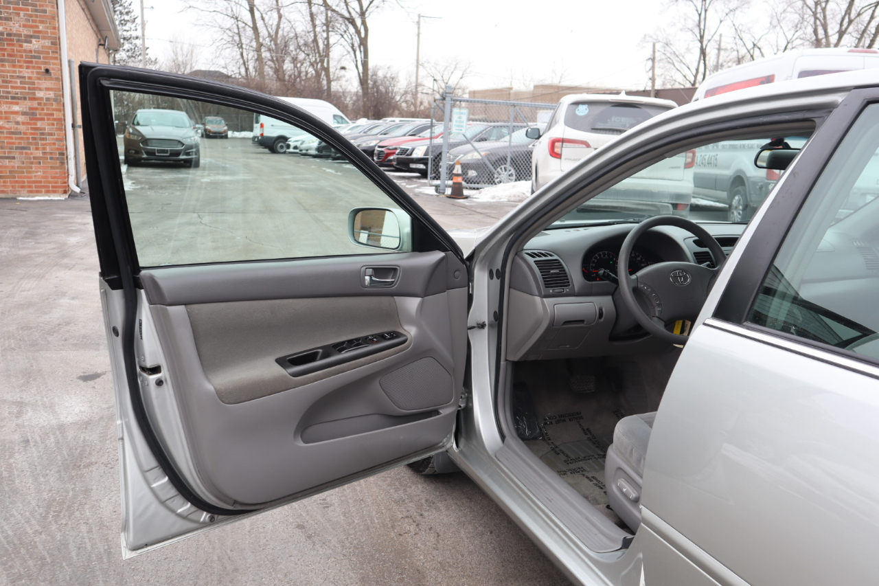 Toyota Camry LE 2006