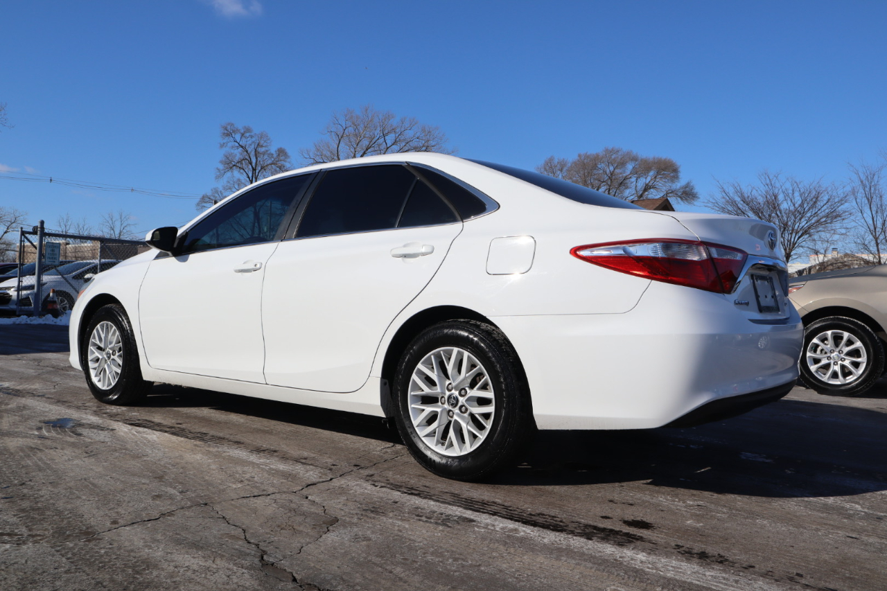 Toyota Camry LE 2016