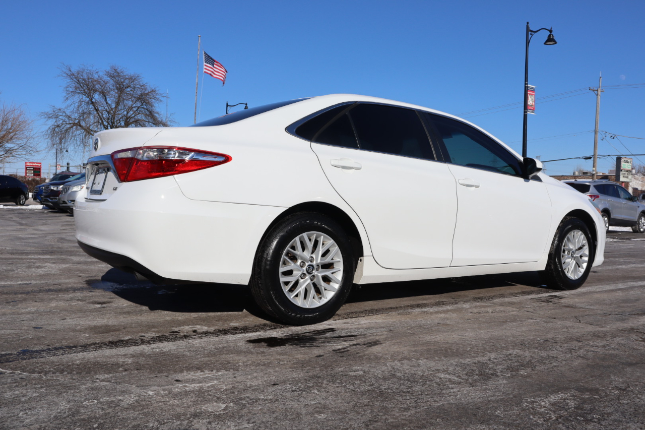 Toyota Camry LE 2016