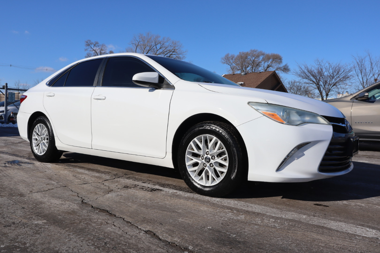 Toyota Camry LE 2016