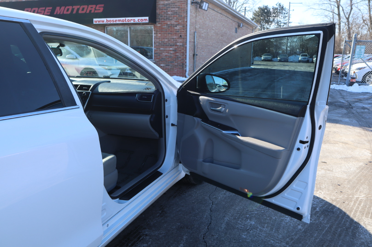 Toyota Camry LE 2016