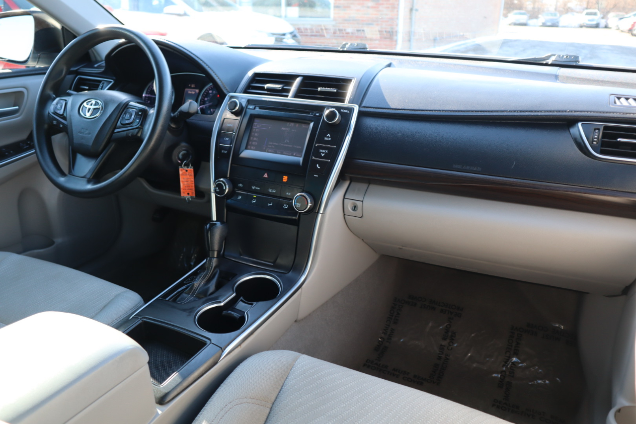 Toyota Camry LE 2016