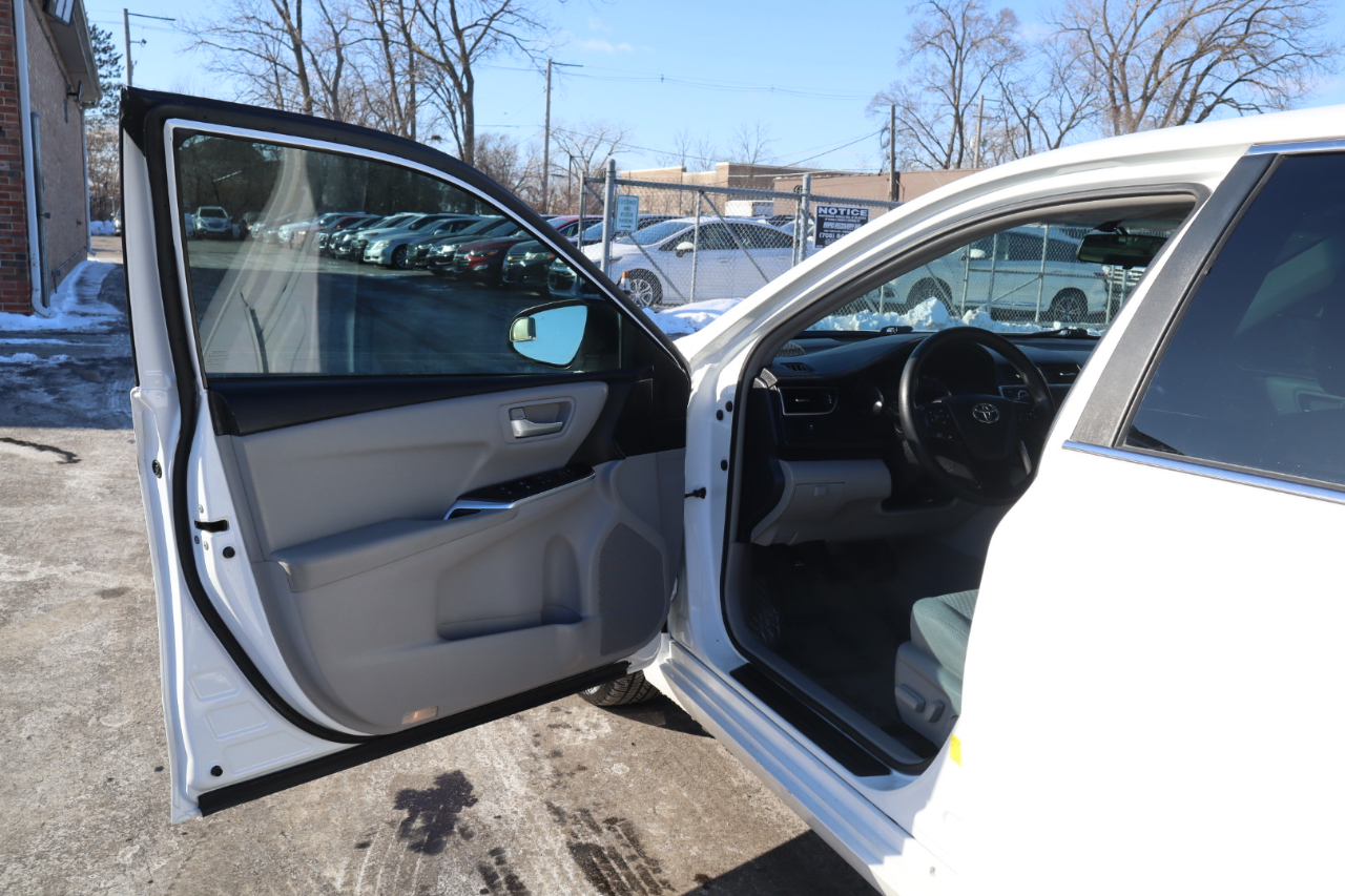 Toyota Camry LE 2016