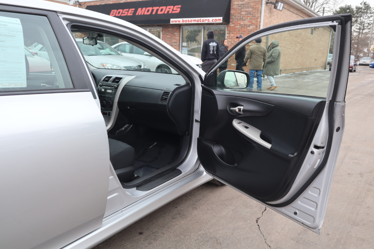 Toyota Corolla S 2010