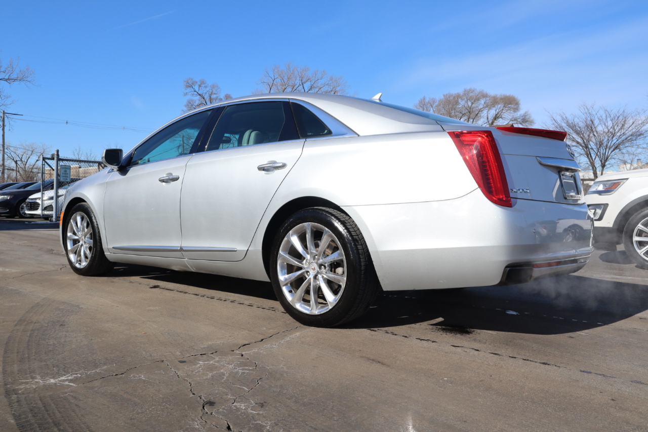 Cadillac XTS Luxury 2013