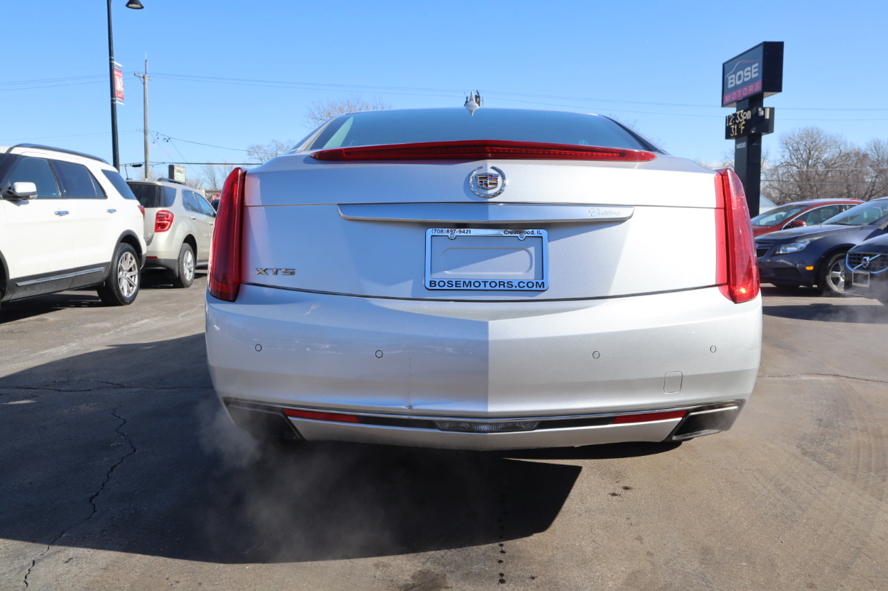 Cadillac XTS Luxury 2013
