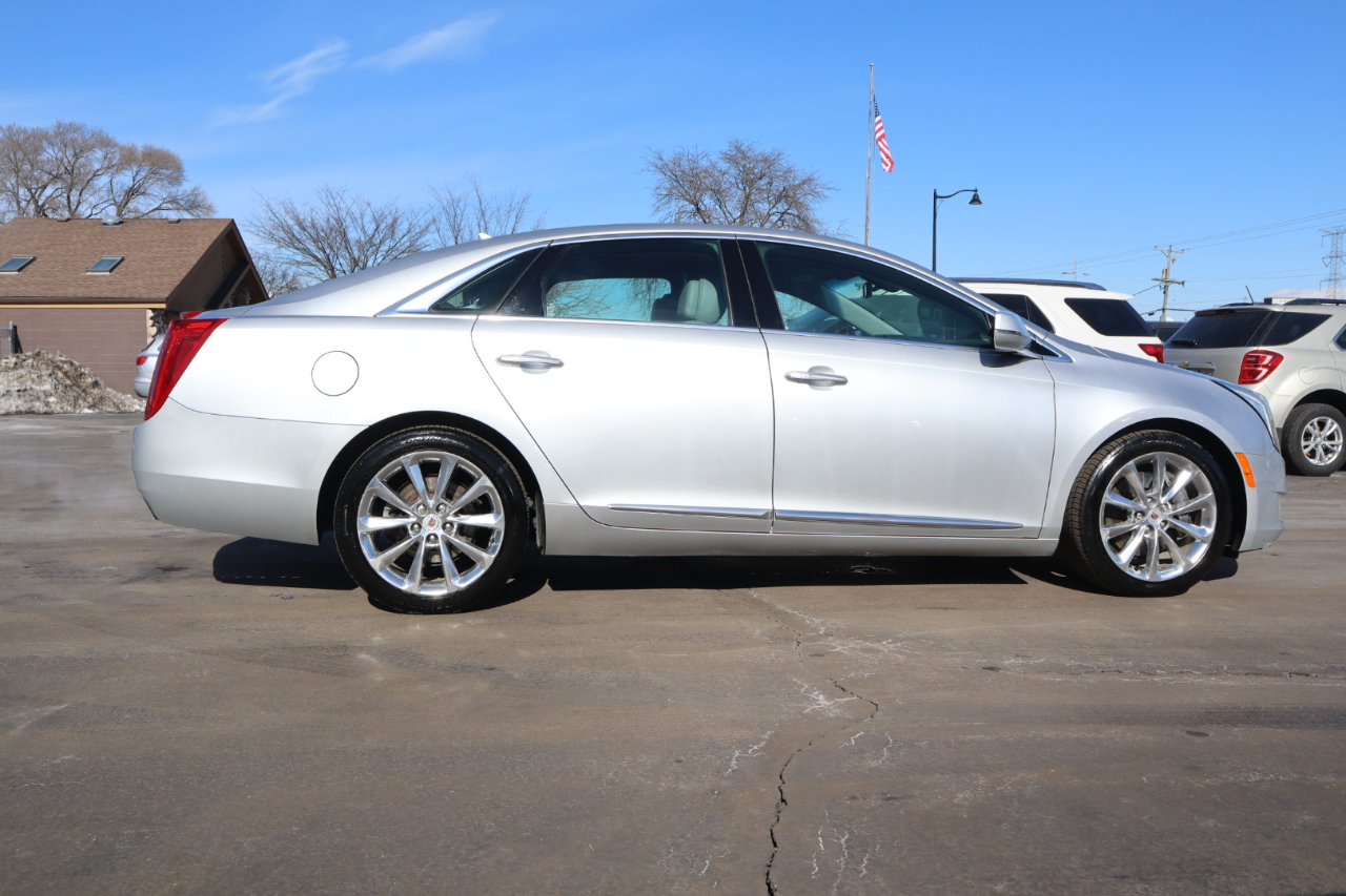 Cadillac XTS Luxury 2013