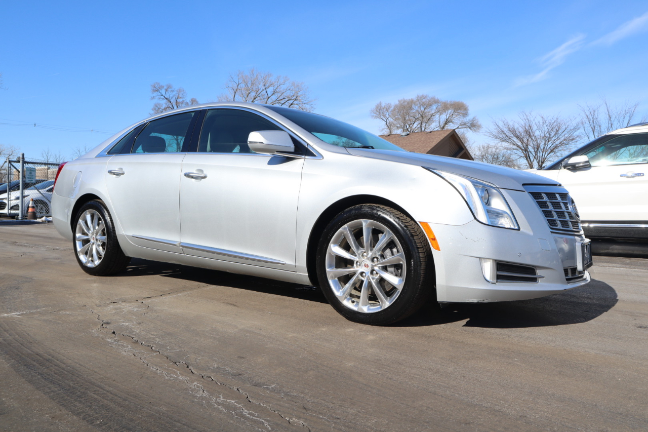 Cadillac XTS Luxury 2013