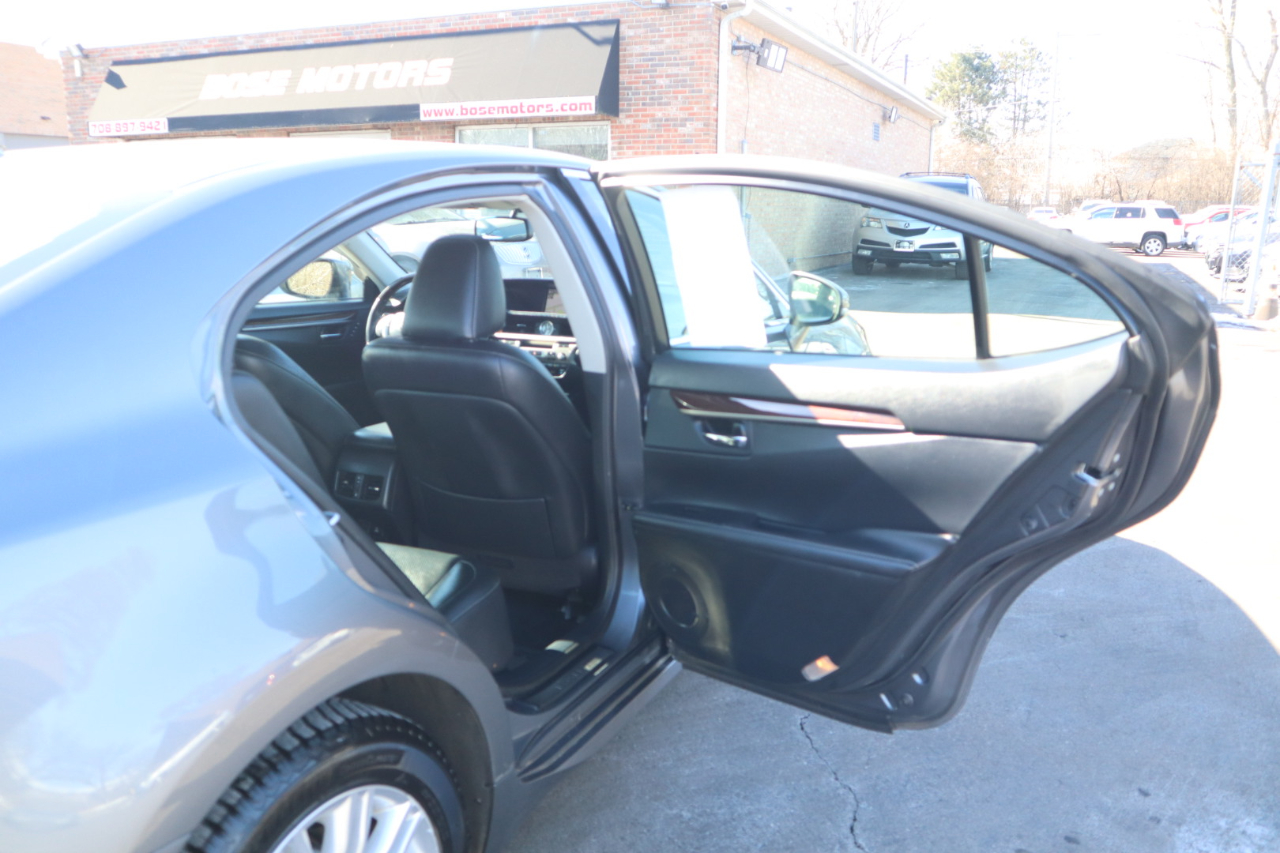 Lexus ES 350 Sedan 2015