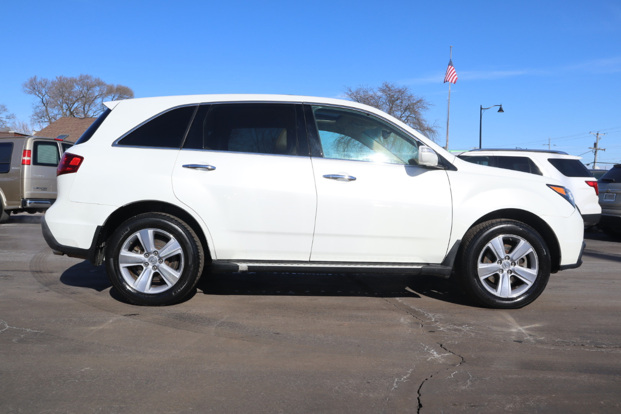 Acura MDX 6-Spd AT w/Tech Package 2011
