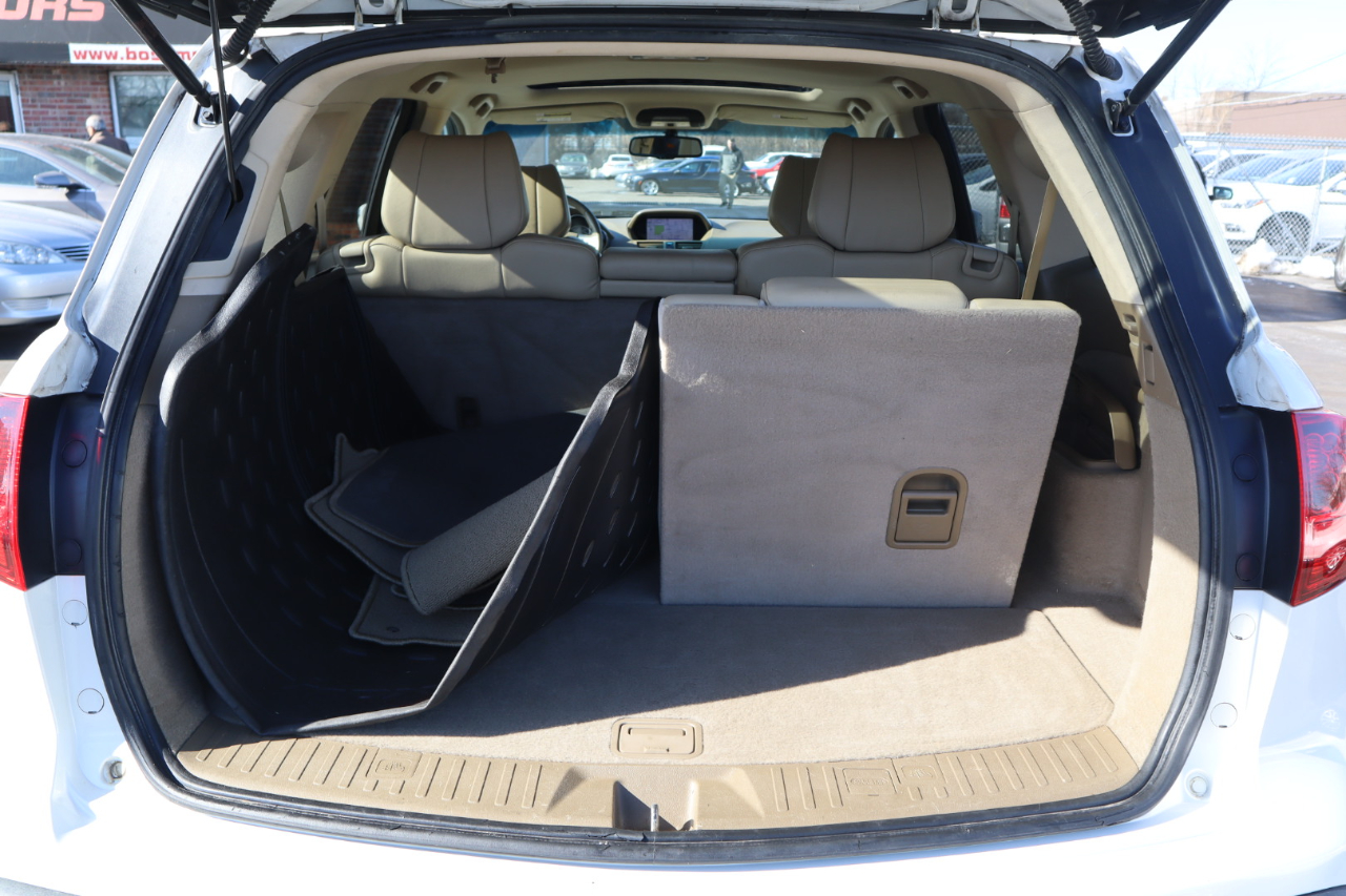 Acura MDX 6-Spd AT w/Tech Package 2011