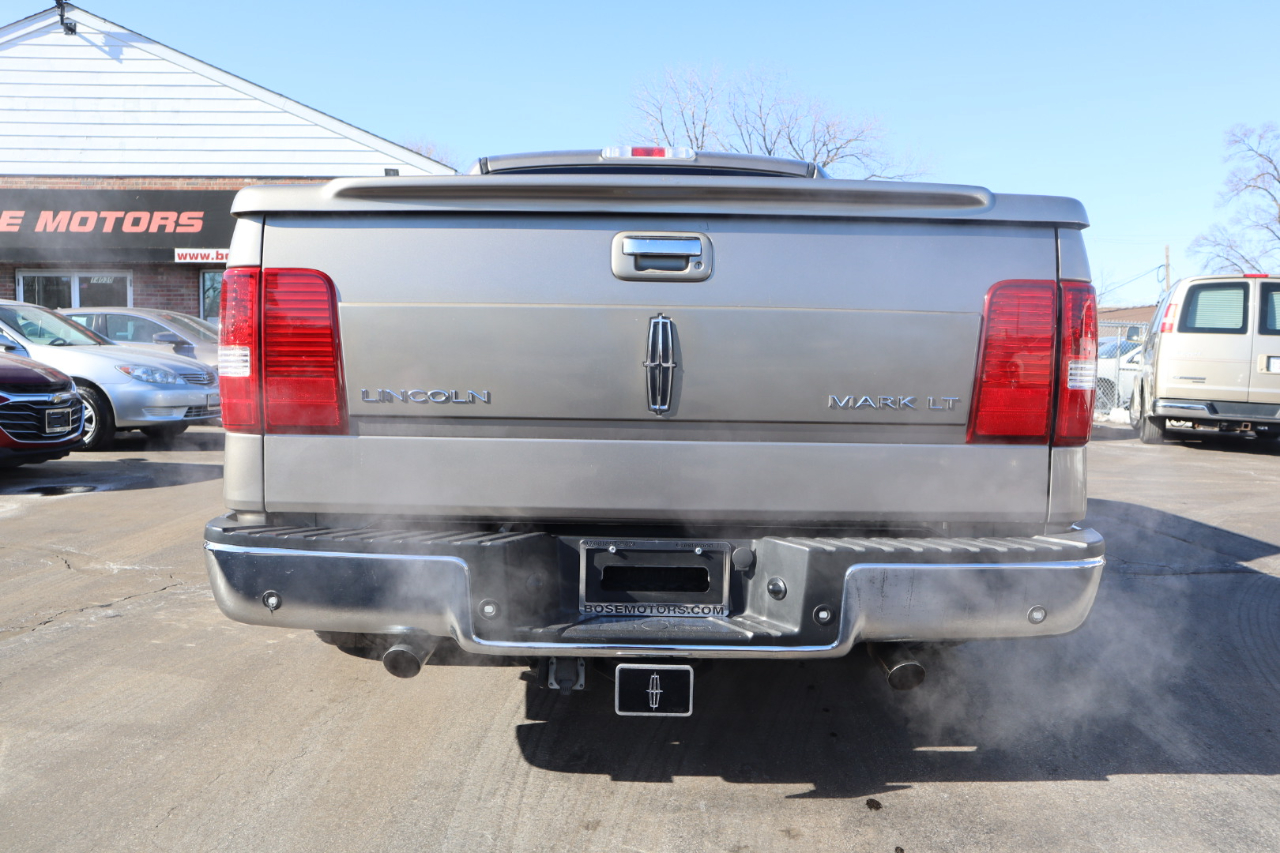 Lincoln Mark LT 2WD 2006