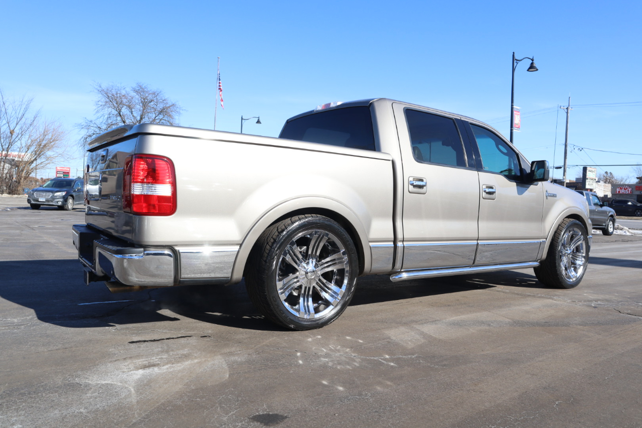 Lincoln Mark LT 2WD 2006
