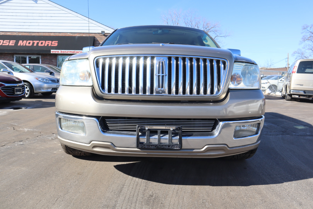 Lincoln Mark LT 2WD 2006