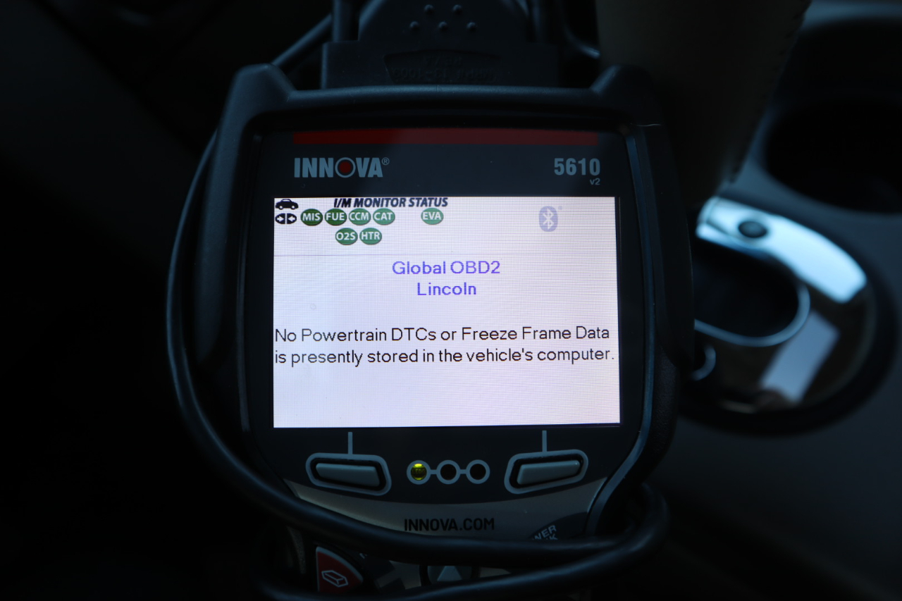 Lincoln Mark LT 2WD 2006