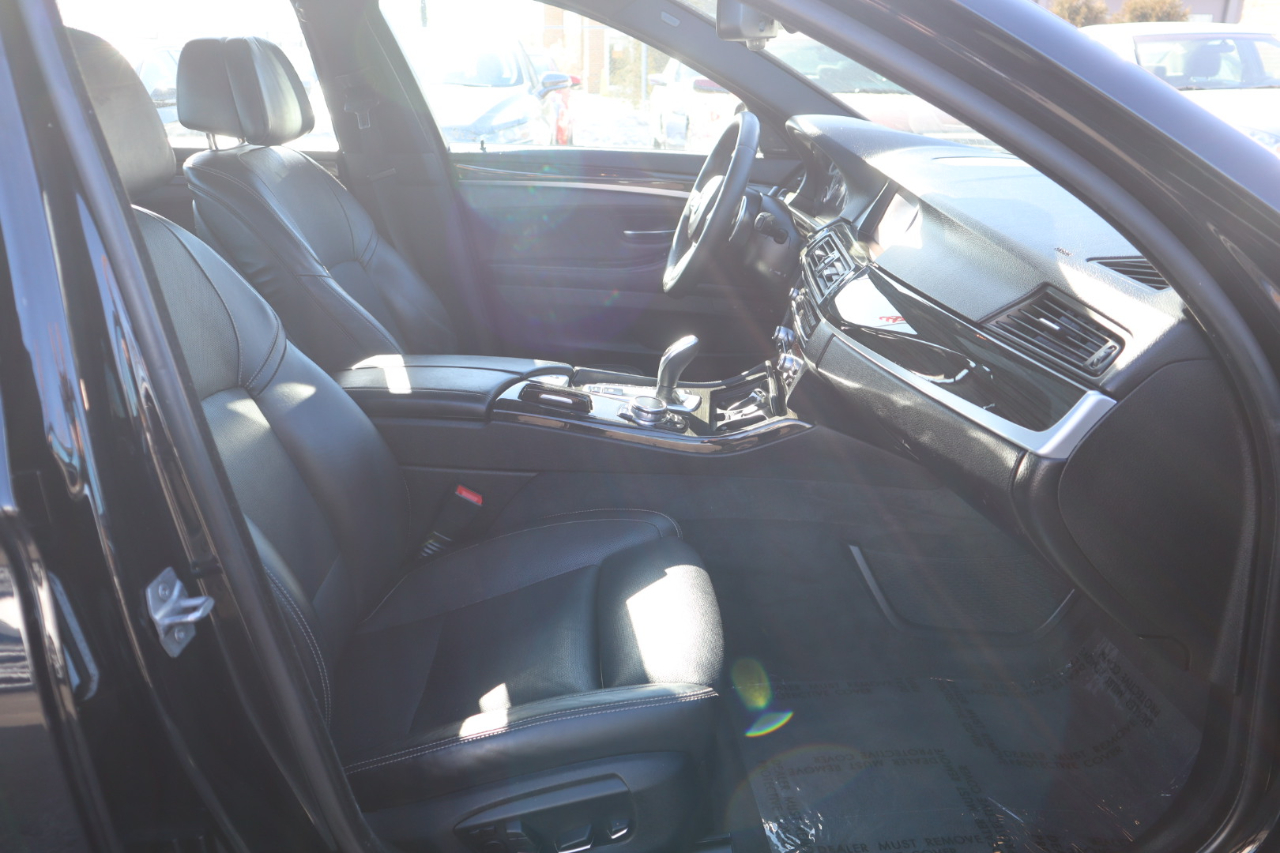 BMW 5-Series 535i xDrive 2016