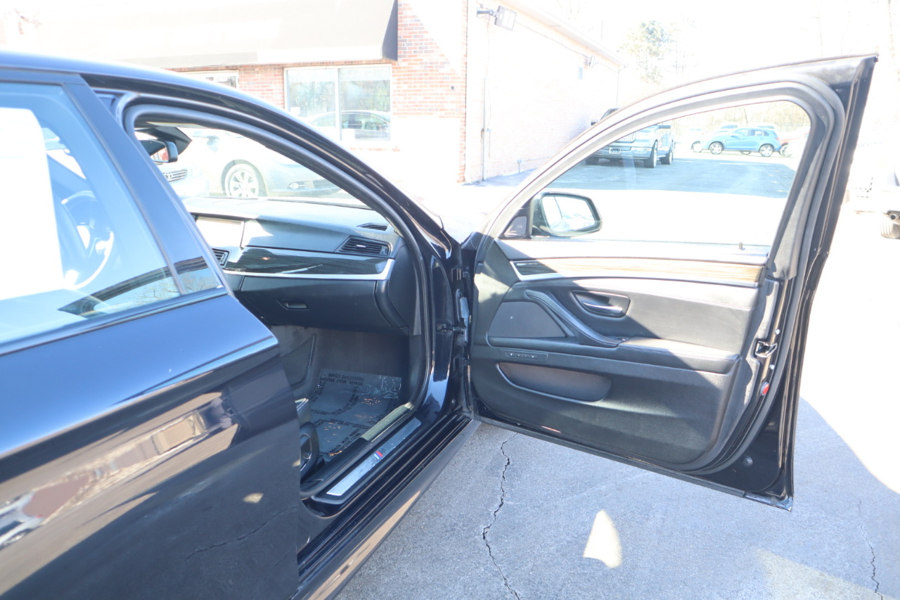 BMW 5-Series 535i xDrive 2016