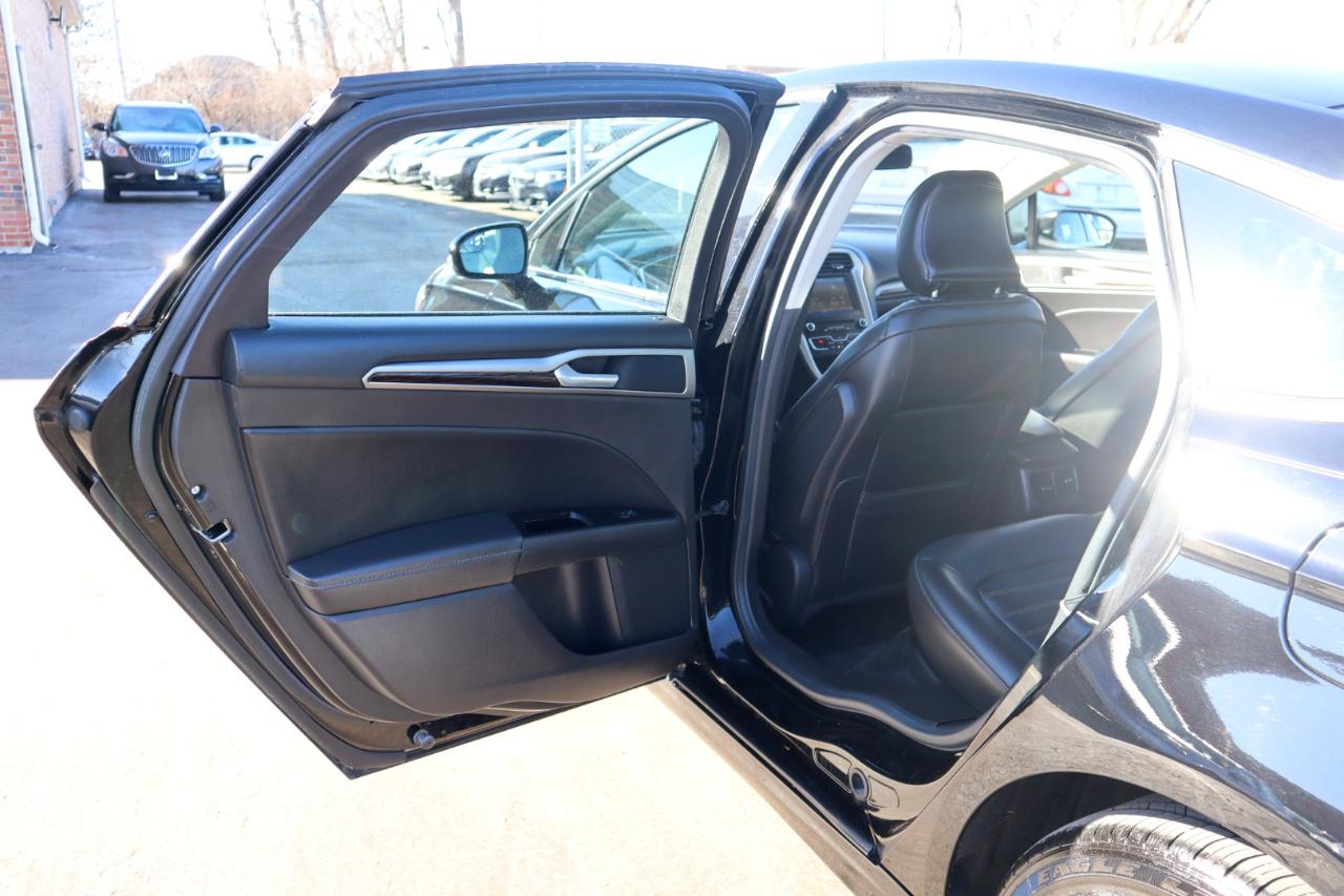 Ford Fusion SE AWD 2016