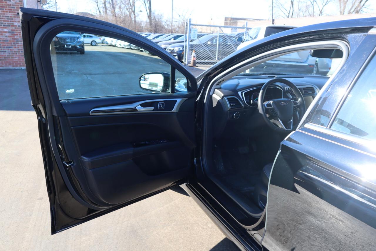 Ford Fusion SE AWD 2016