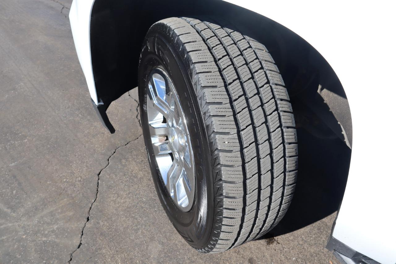 Chevrolet Suburban LS 4WD 2018