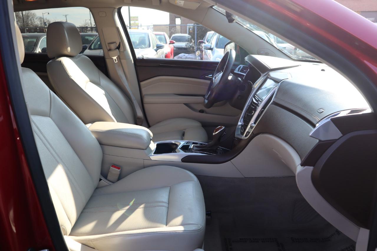 Cadillac SRX Luxury Collection AWD 2014