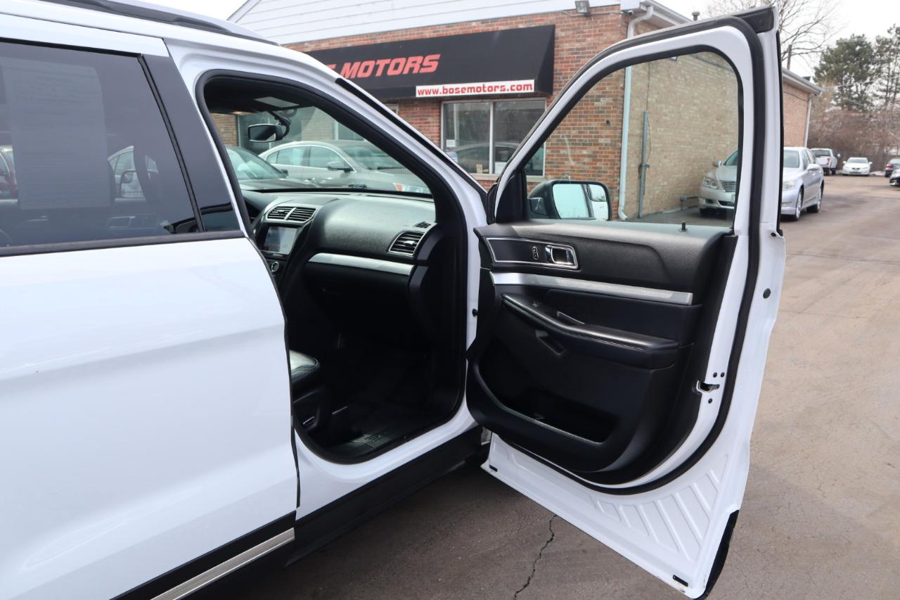 Ford Explorer XLT 4WD 2017