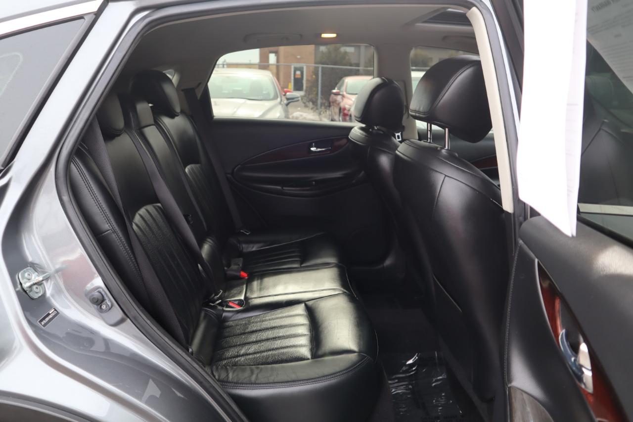 Infiniti QX50 Base AWD 2016