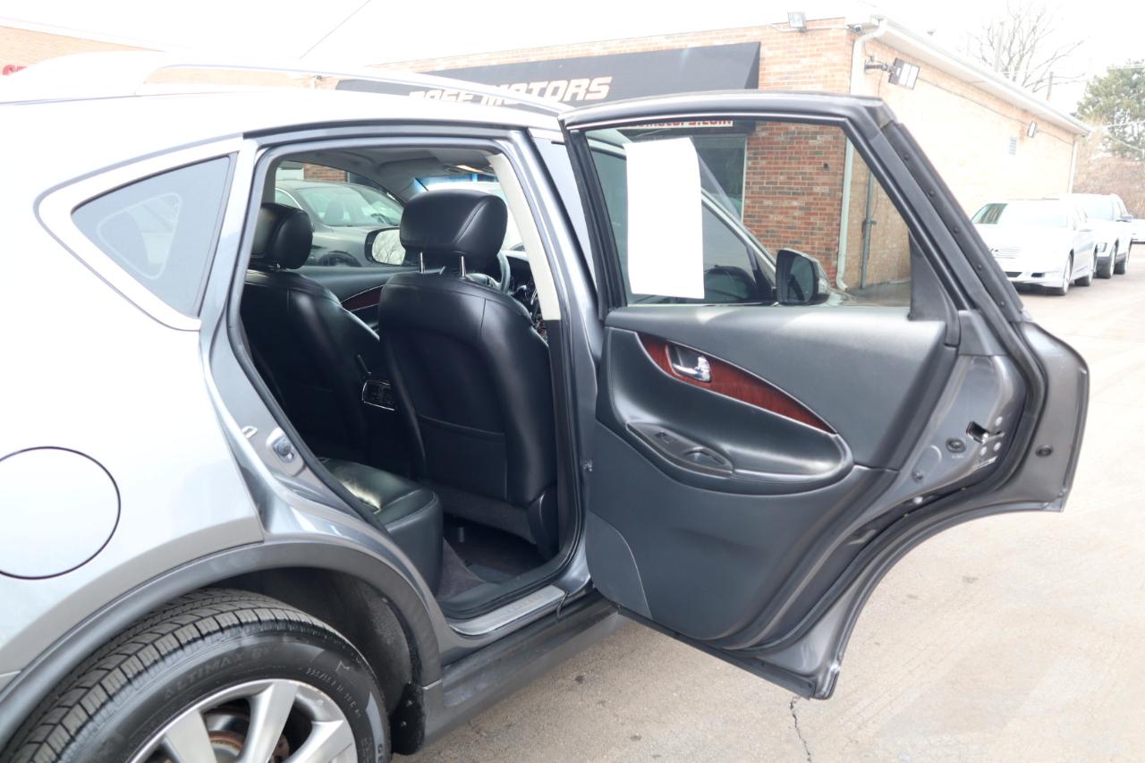 Infiniti QX50 Base AWD 2016