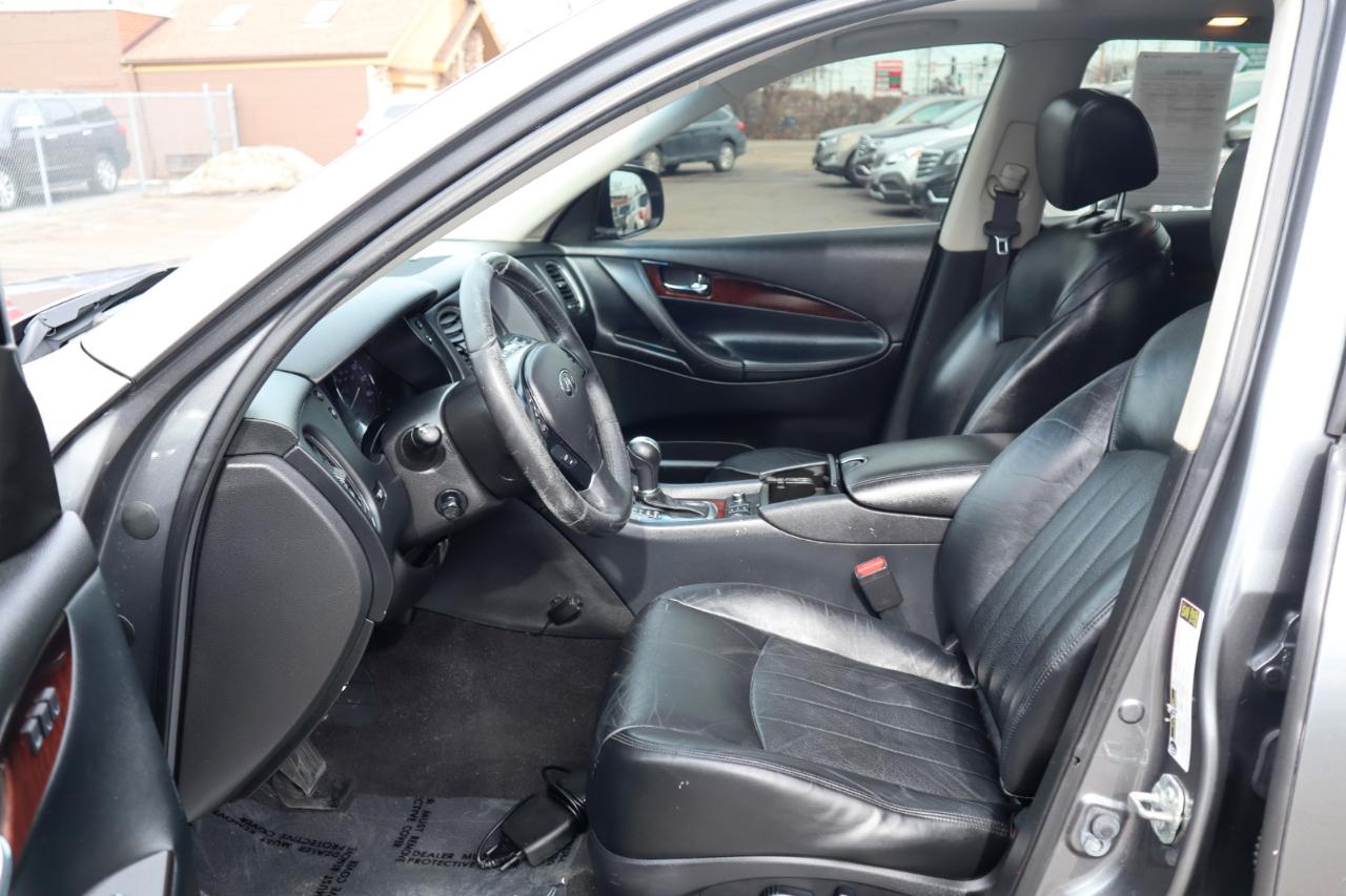 Infiniti QX50 Base AWD 2016