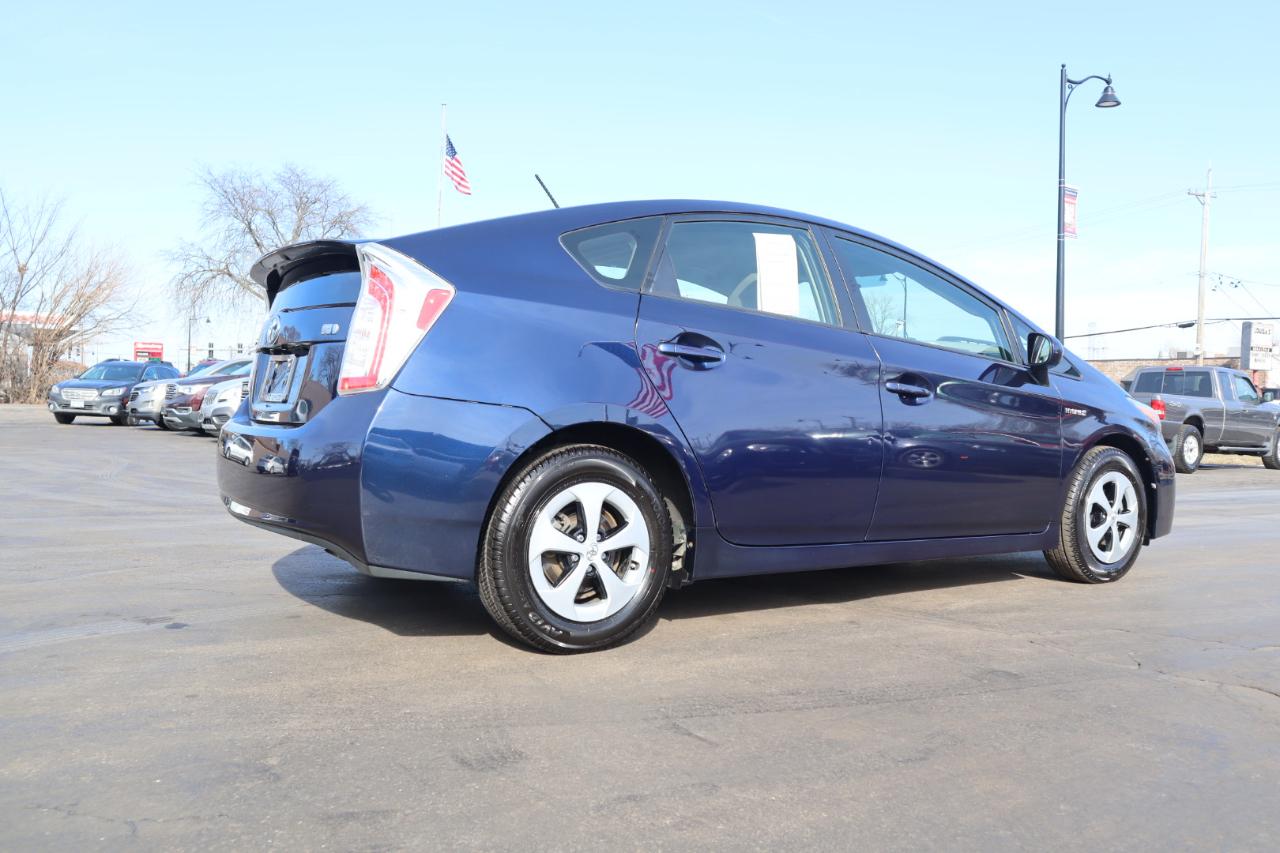 Toyota Prius Four 2015