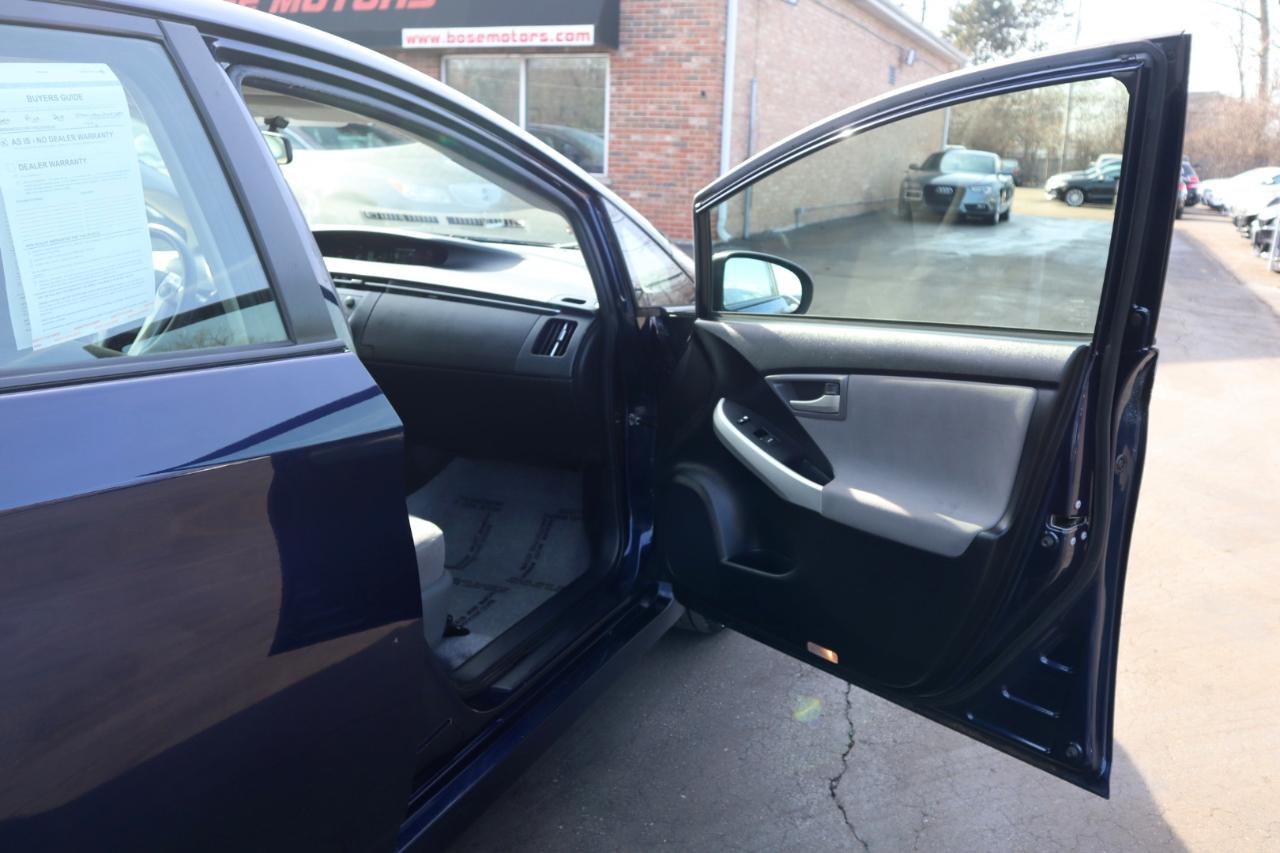 Toyota Prius Four 2015