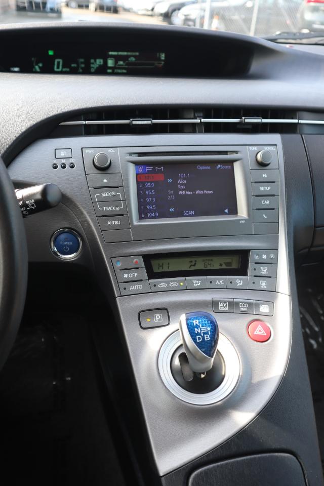 Toyota Prius Four 2015