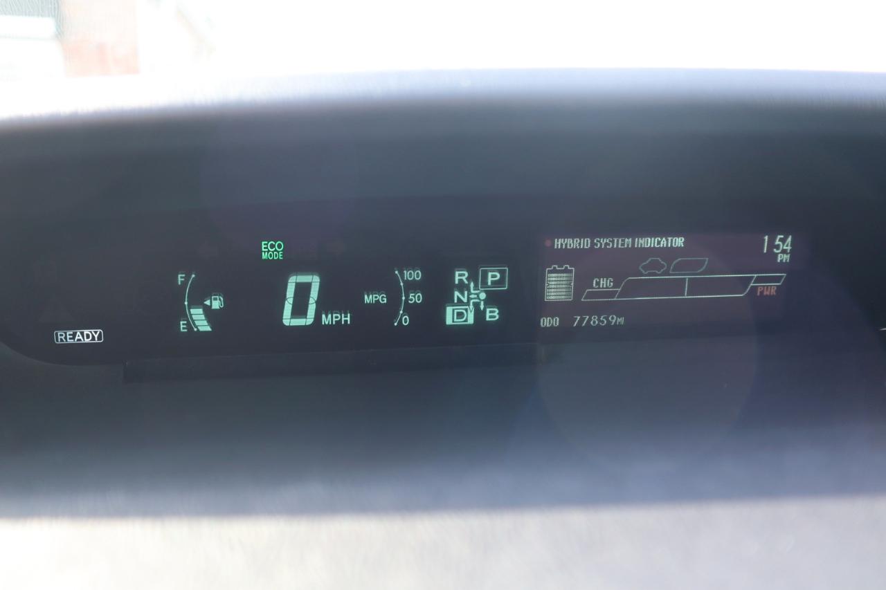 Toyota Prius Four 2015