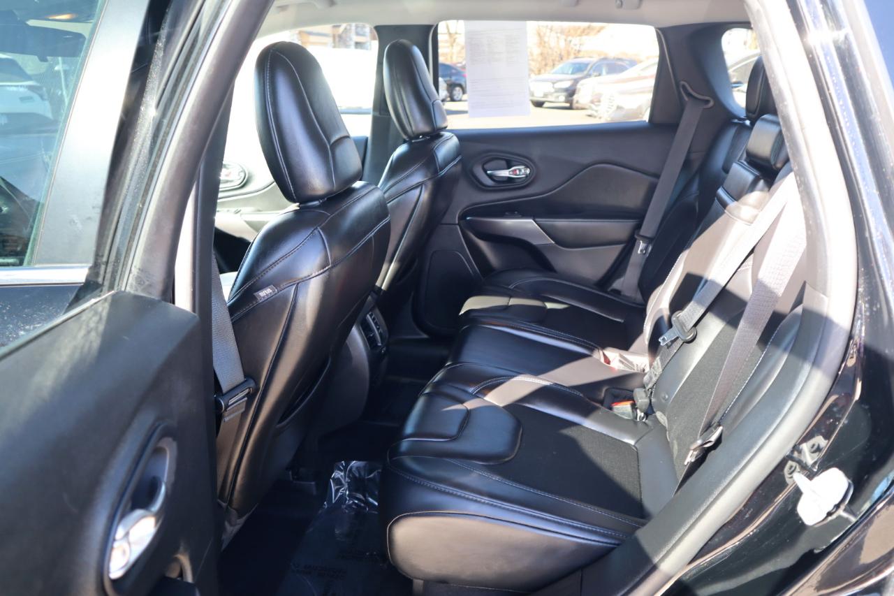 Jeep Cherokee Latitude Plus 4WD 2019