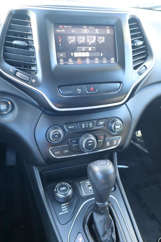 Jeep Cherokee Latitude Plus 4WD 2019