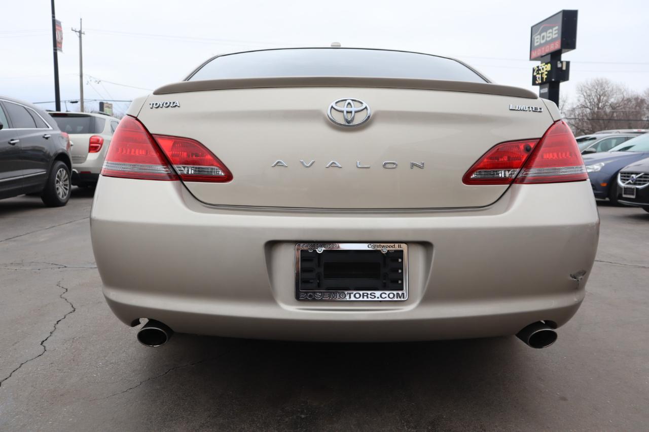 Toyota Avalon Limited 2009