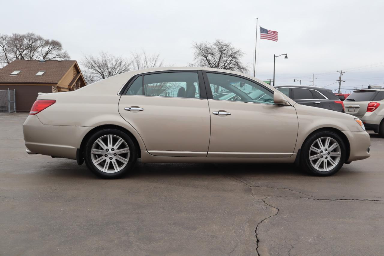 Toyota Avalon Limited 2009