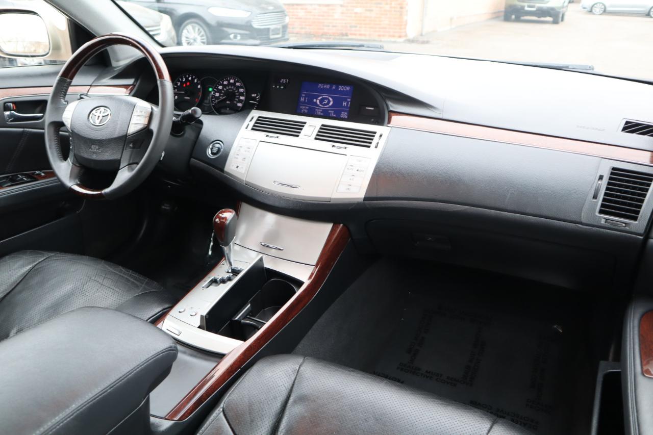 Toyota Avalon Limited 2009