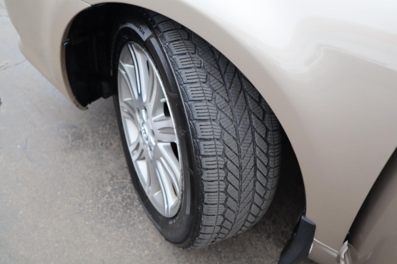 Toyota Avalon Limited 2009