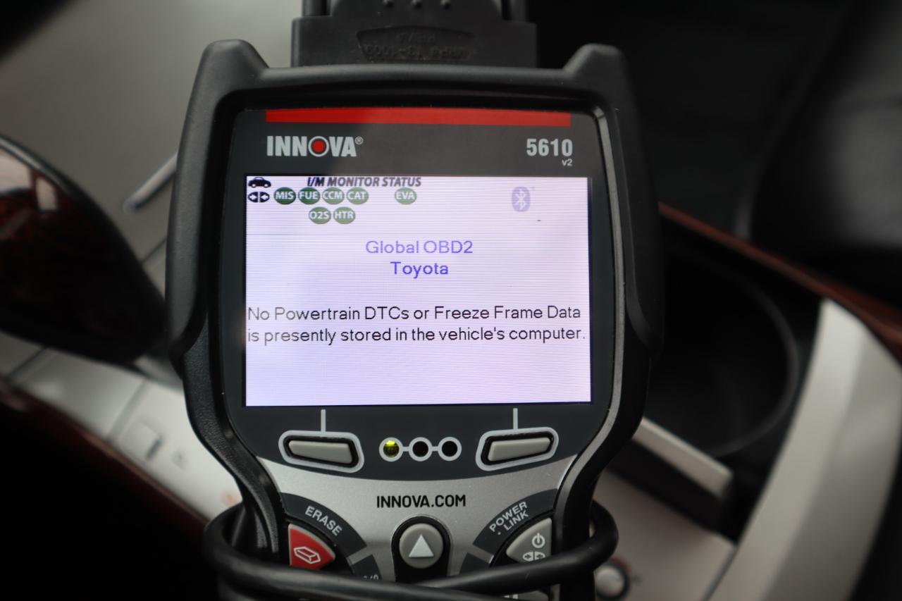 Toyota Avalon Limited 2009