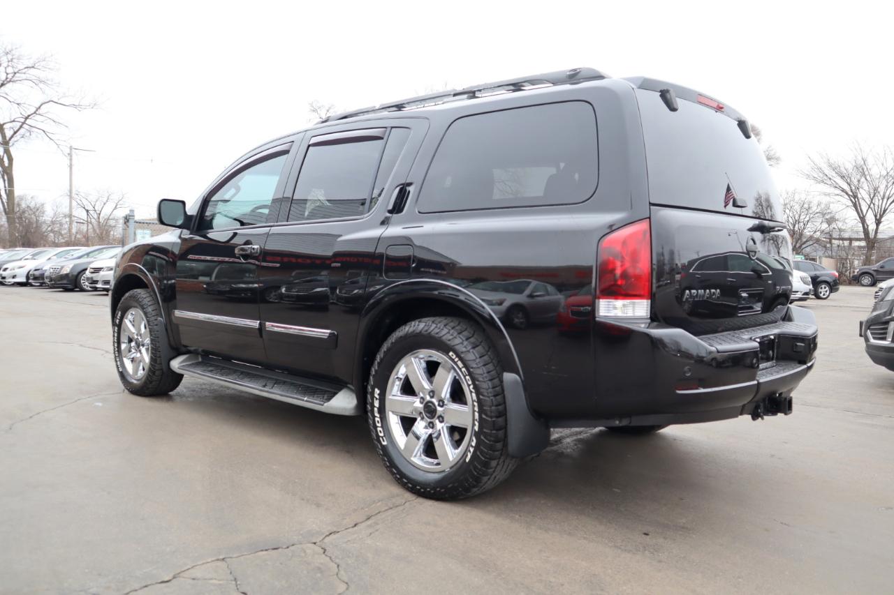 Nissan Armada Platinum 4WD 2013