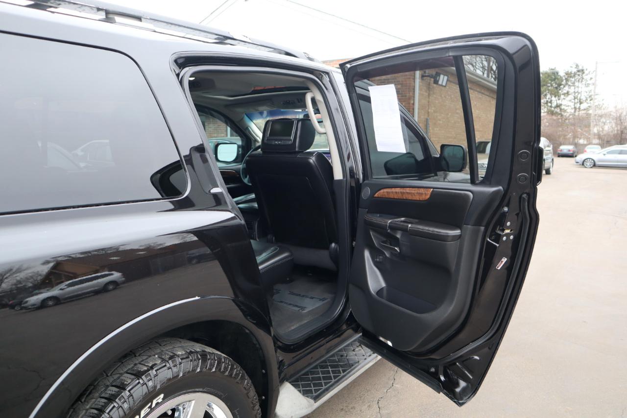 Nissan Armada Platinum 4WD 2013