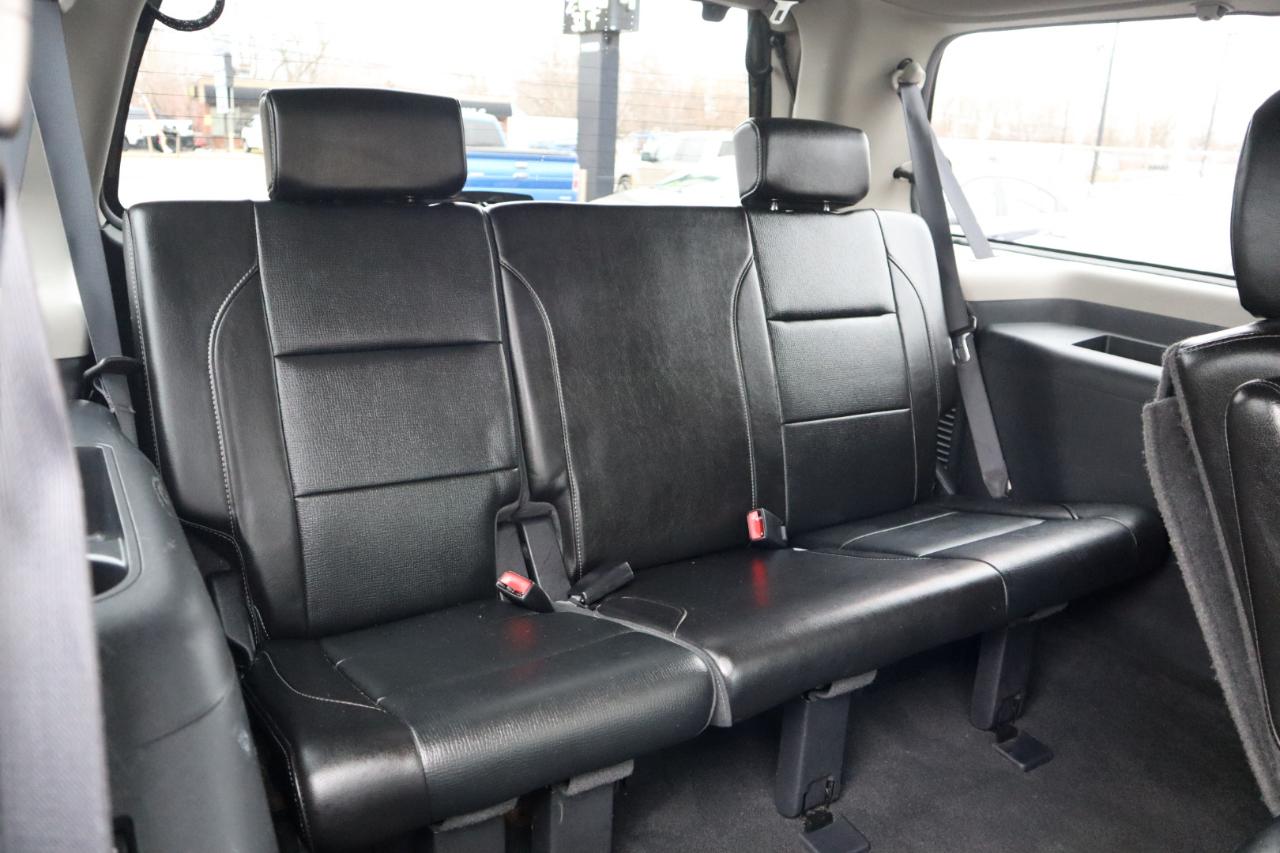 Nissan Armada Platinum 4WD 2013