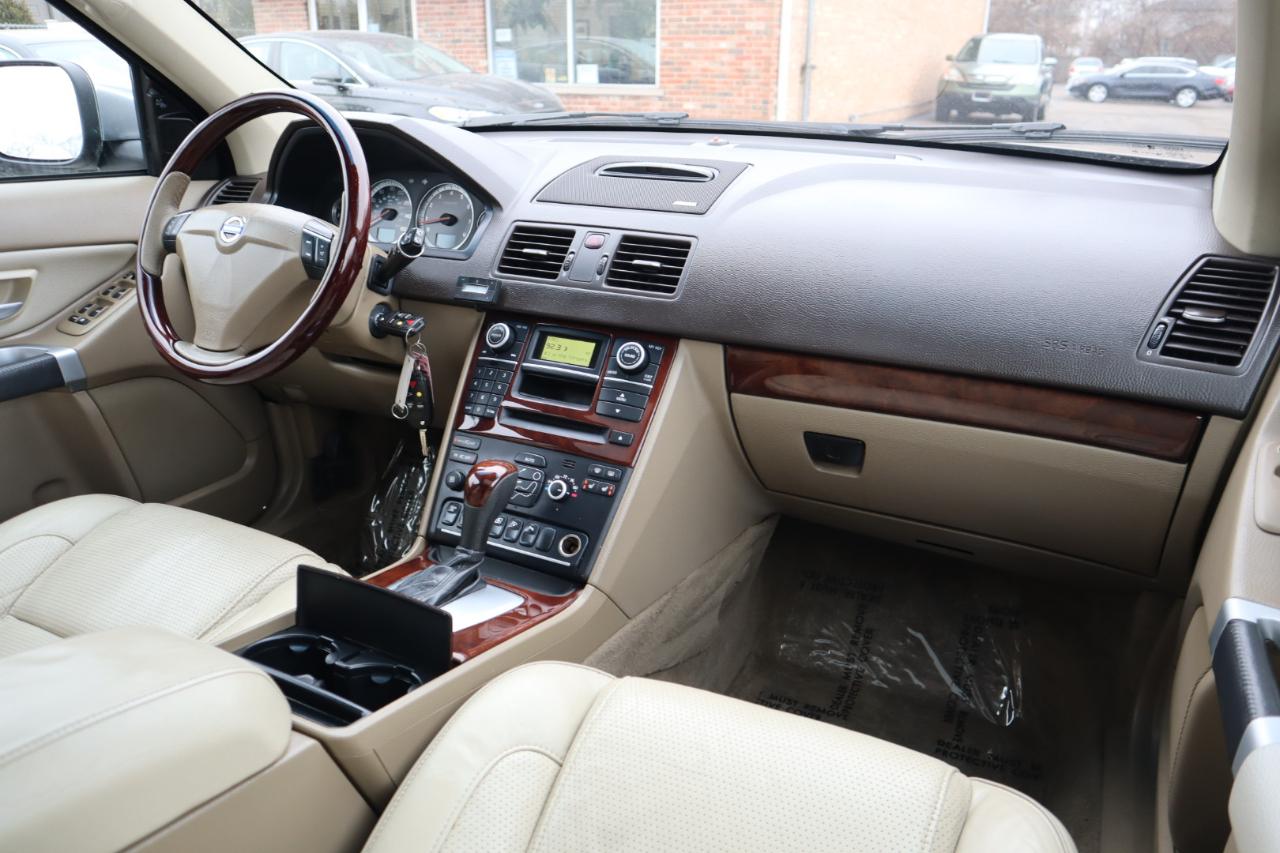 Volvo XC90 V8 R-Design AWD 2010