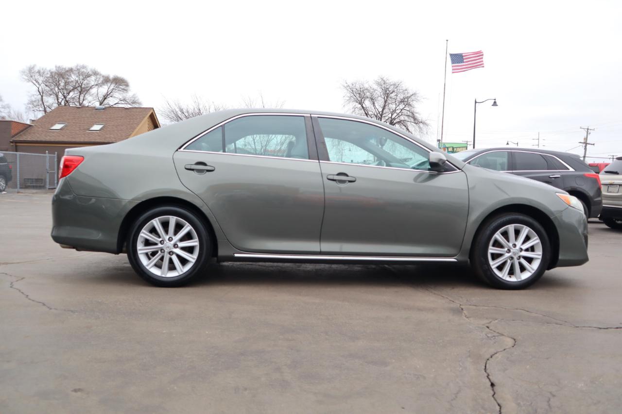 Toyota Camry XLE 2014