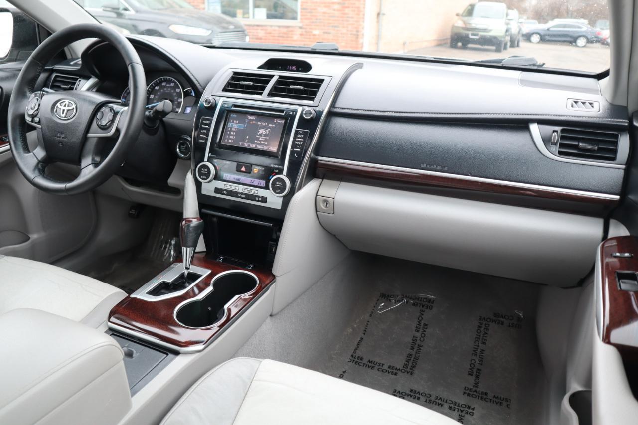 Toyota Camry XLE 2014