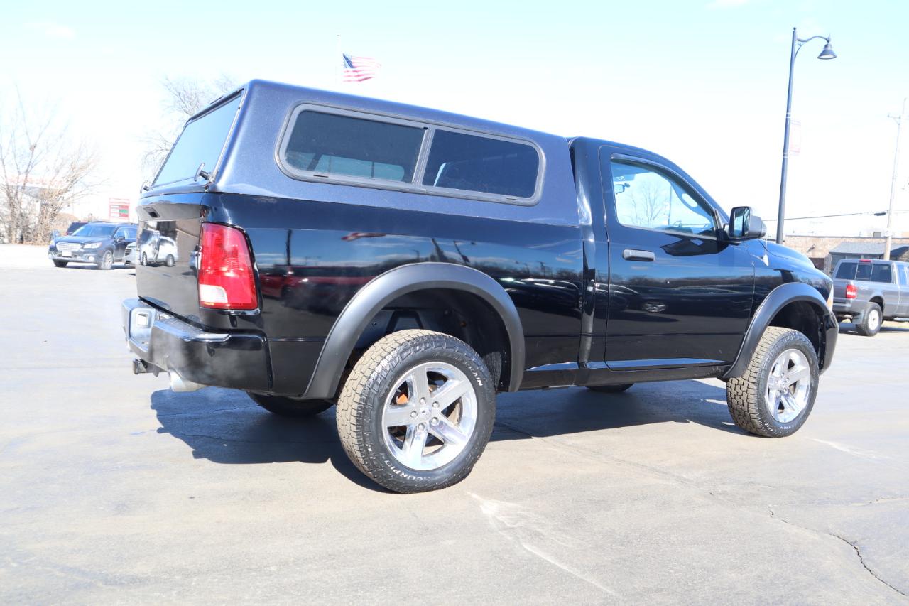 RAM 1500 ST SWB 4WD 2012