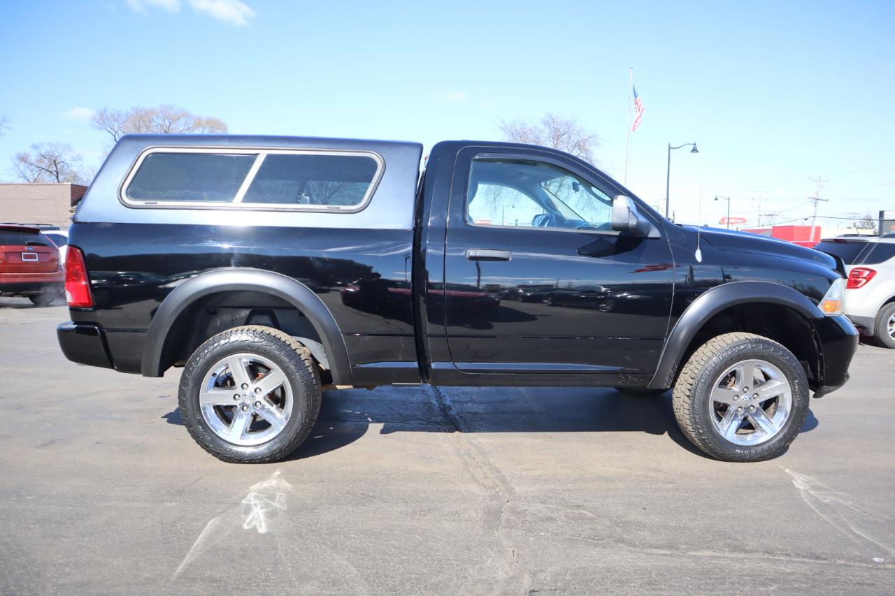 RAM 1500 ST SWB 4WD 2012