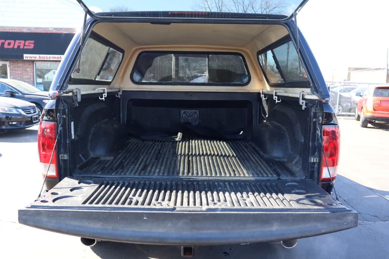 RAM 1500 ST SWB 4WD 2012